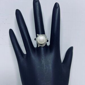 Silver Tone Adjustable Ring With Faux Pearl & Rhinestone Accent (R439)